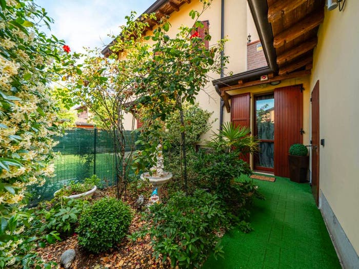 Casa con 5 locali in vendita in Prato, Correggio