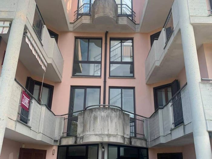 Appartamento con 5 locali in vendita in Via Martiri della Libertà, Centro, Lauriano
