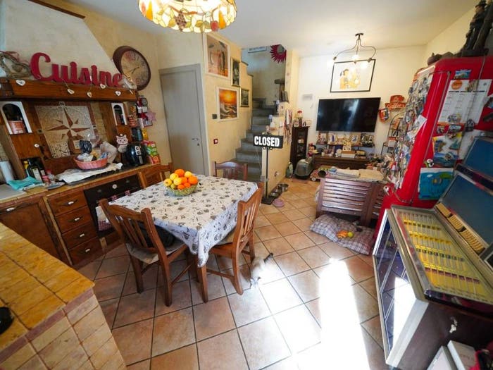 Casa quadrilocale in vendita in Strada del Mezzano, Stazione Molare, Ovada