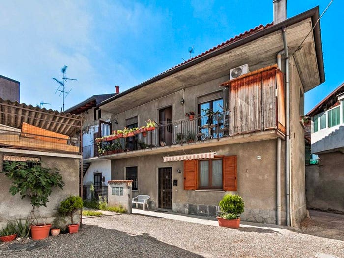 Casa con 6 locali in vendita in Via Goffredo Mameli, Centro, Somma Lombardo