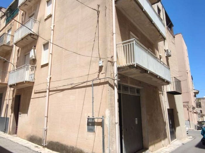 Casa con 6 locali in vendita in Via Ellera, Centro, Alcamo