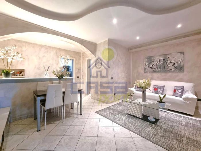 Appartamento trilocale in vendita in VIA CESARE BATTISTI, Centro, Casalpusterlengo