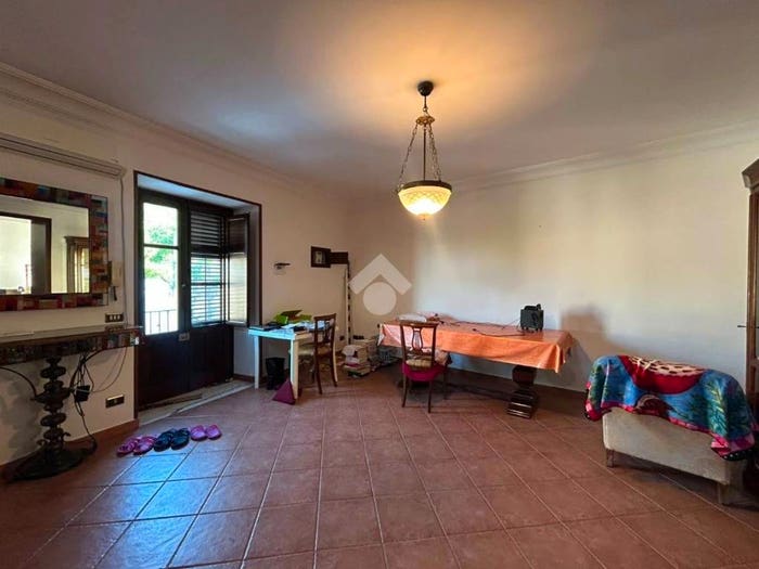 Casa quadrilocale in vendita in Piazza Villagrazia, Villagrazia, Palermo