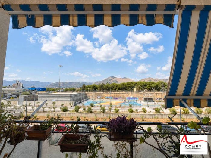 Appartamento quadrilocale in vendita in Via Monti Iblei, Strasburgo Belgio, Palermo