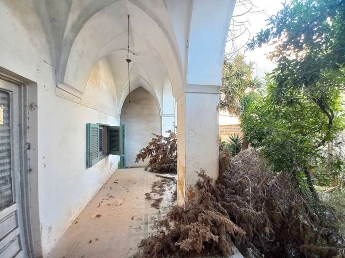 Casa con 6 locali in vendita in Via Petrarca, Melissano