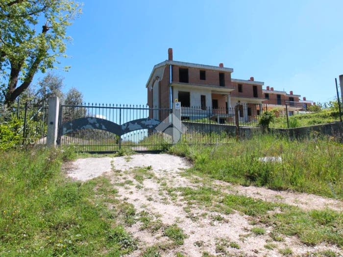 Casa con 5 locali in vendita in Via Colle dell'Orso, Colle dell'Orso, Campobasso