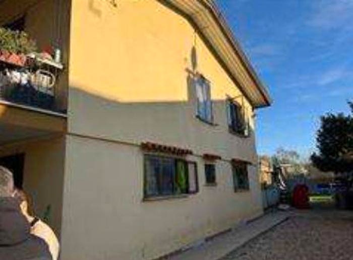Casa trilocale in vendita in Via Cesare Battisti, Visco