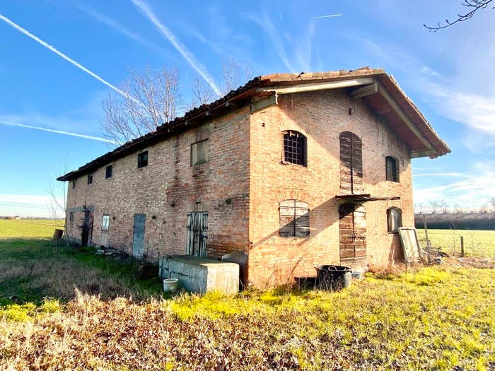 Casa con 6 locali in vendita in Via Panaria Bassa, Gorghetto, Bomporto