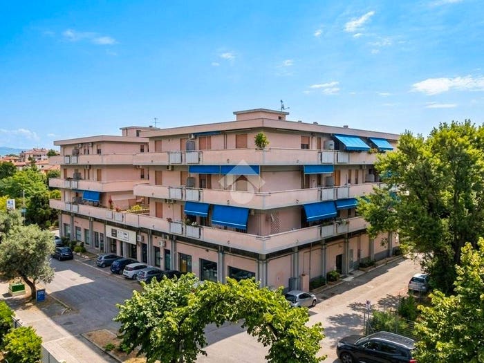 Appartamento quadrilocale in vendita in Via Lago Isoletta, Colle Pineta Colle Santo Spirito, Pescara