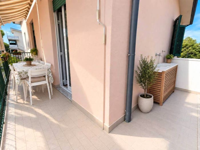 Appartamento con 6 locali in vendita in Cassarello Senzuno Salciaina, Follonica