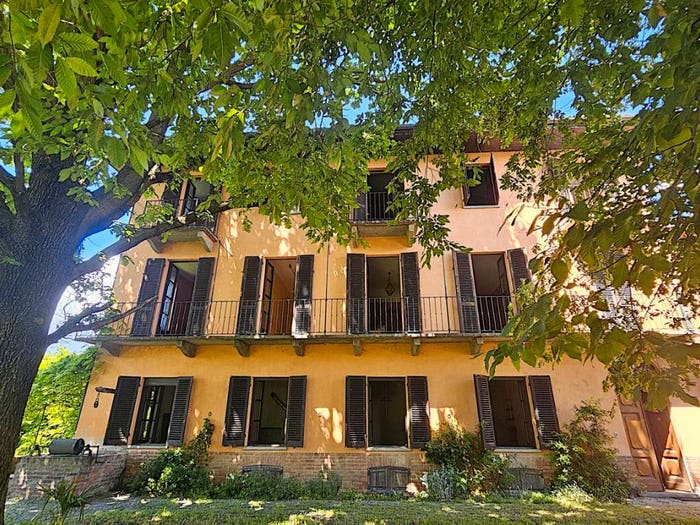 Casa con 6 locali in vendita in Via Roma, Centro, Marentino