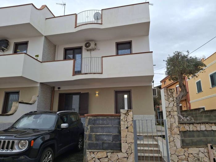 Casa con 5 locali in vendita in Contrada Mezzacampa, Ortoliuzzo San Saba, Messina