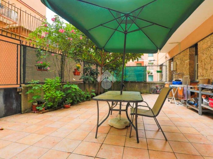 Appartamento quadrilocale in vendita in Via Tortona, Staglieno, Genova