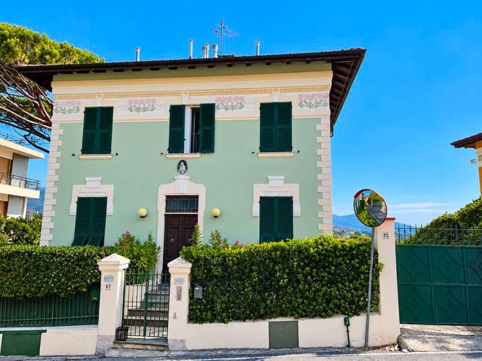 Appartamento quadrilocale in vendita in Via Cassisi, Celle Ligure Pecorile, Celle Ligure