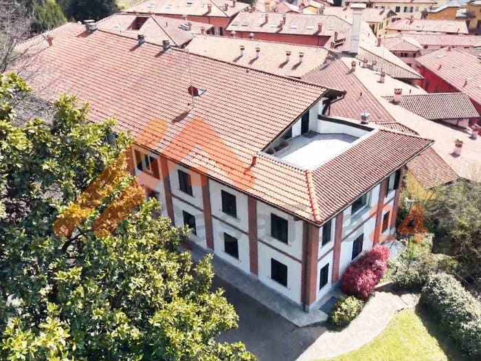 Casa con 6 locali in vendita in Via Unione, Cermenate