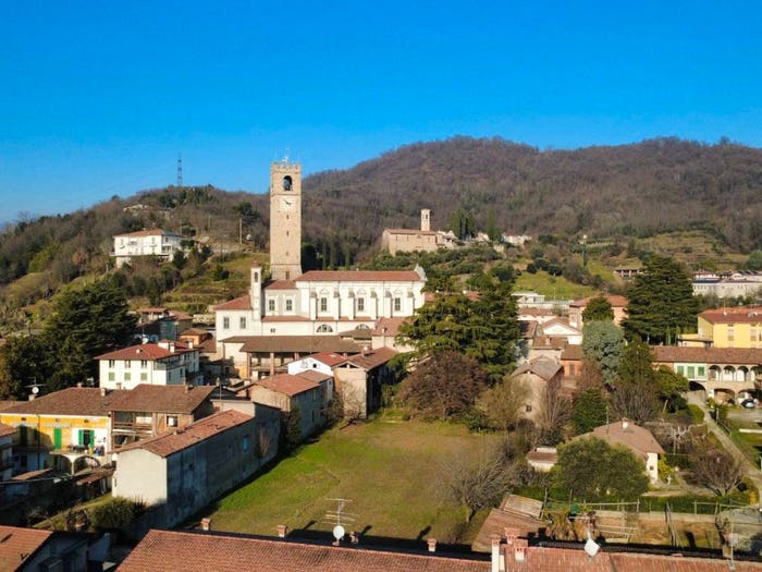 Casa con 6 locali in vendita in Via Palazzo Todeschi, Centro, Adro