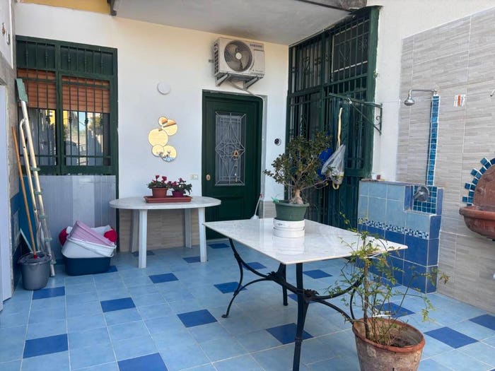 Appartamento bilocale in vendita in Via G M Frontini, Aci Trezza, Aci Castello