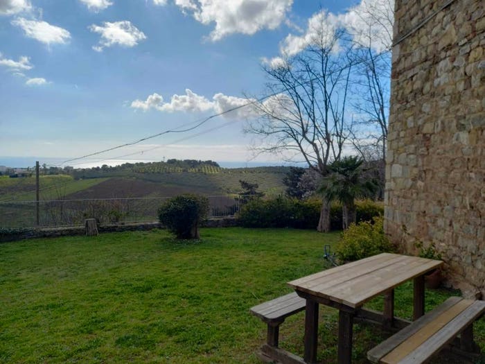 Appartamento con 5 locali in vendita in Area Rurale Poggio Tre Cancelli, Follonica