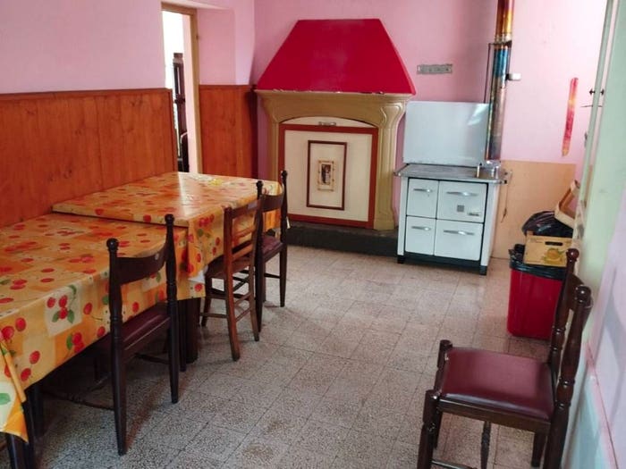Casa quadrilocale in vendita in Via Roma, Centro, Buglio in Monte