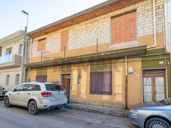 Casa quadrilocale in vendita in via Tevere, Pedalino, Comiso