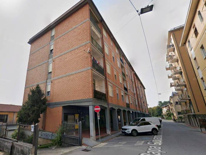 Appartamento quadrilocale in vendita in Via Papa Giovanni XXIII, Renate