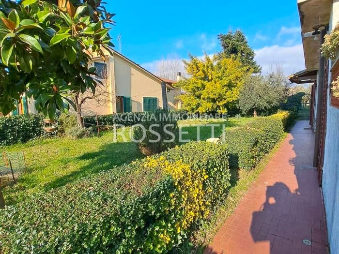 Casa con 6 locali in vendita in Centro, Cerreto Guidi