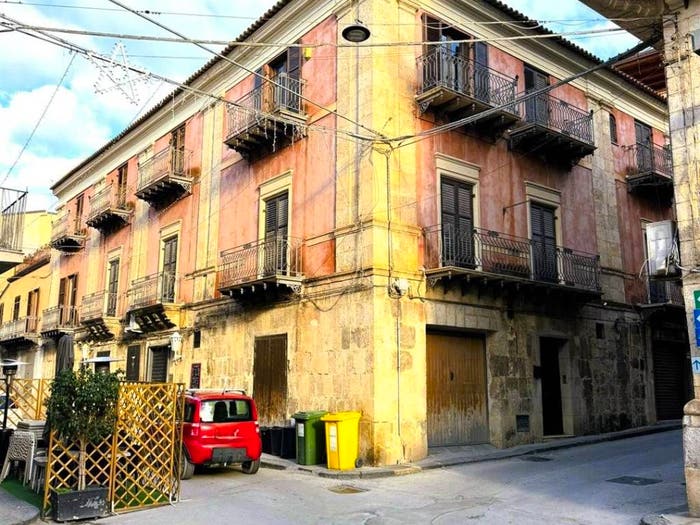 Appartamento con 6 locali in vendita in via gian battista odierna, Centro, Palma di Montechiaro
