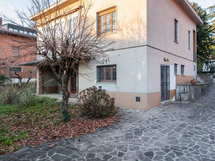 Casa quadrilocale in vendita in Lesmo