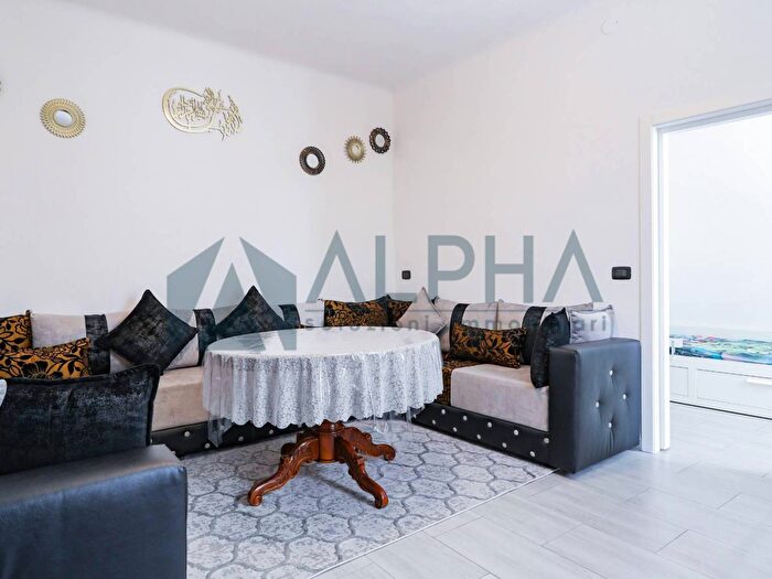Appartamento quadrilocale in vendita in Via Achille Cantoni, Forli'