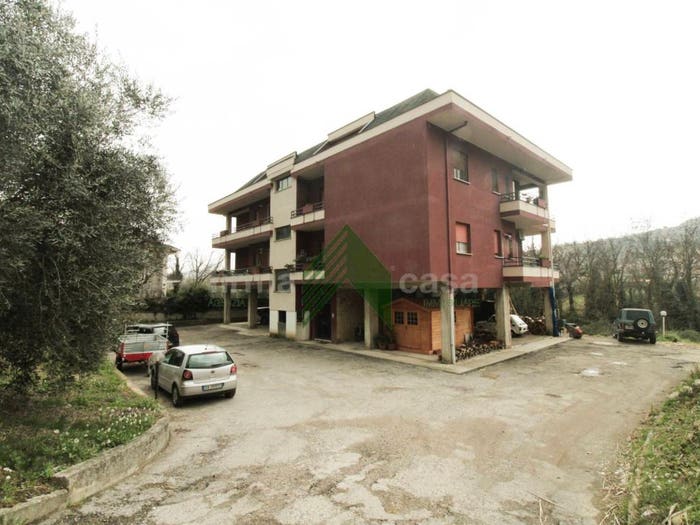 Appartamento quadrilocale in vendita in Contrada San Giusto, Centro, Montorio al Vomano