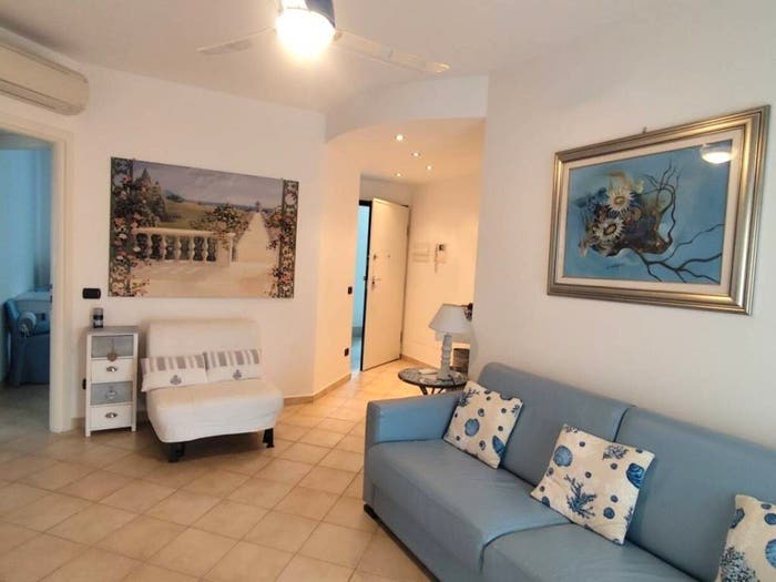 Appartamento trilocale in vendita in Via Pirandello, Centro, Loano