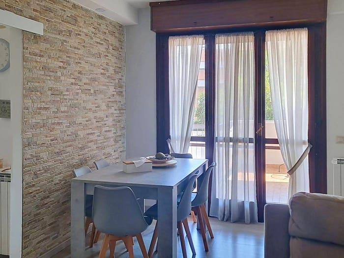 Appartamento trilocale in vendita in Via Prima Strada, Centro, Lainate