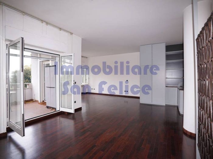 Appartamento quadrilocale in vendita in Via Settima Strada, San Felice, Segrate
