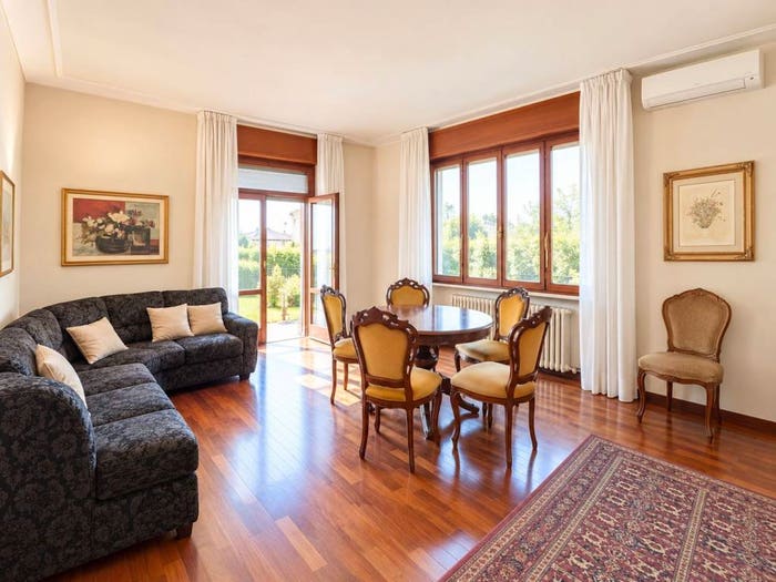 Appartamento con 5 locali in vendita in Via Piazzetta G Carducci, Centro, Legnago