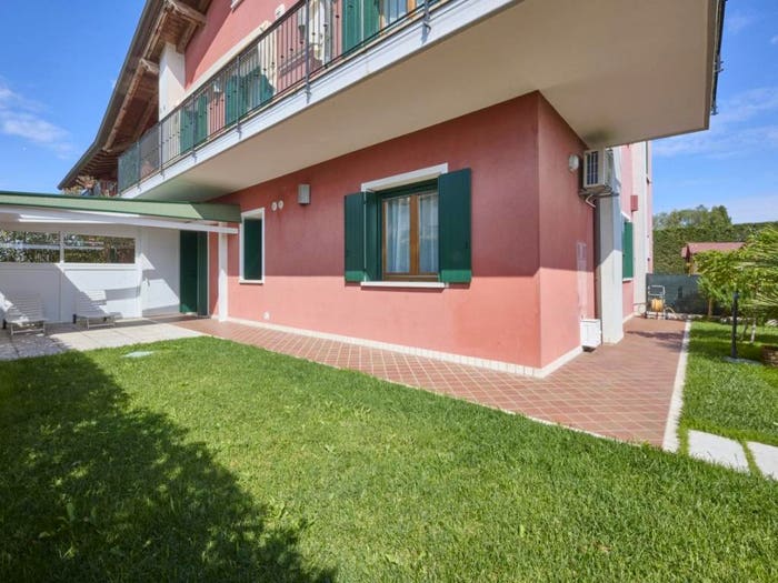 Appartamento trilocale in vendita in Lido Centro Ovest, Jesolo