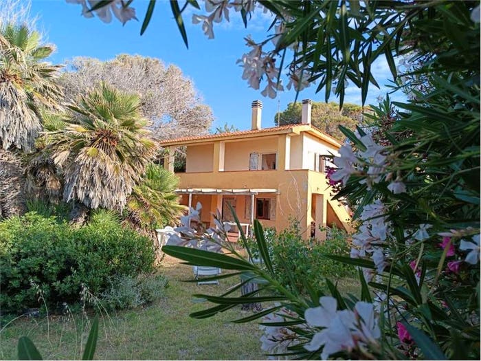 Casa con 6 locali in vendita in punta tramontana, Castelsardo