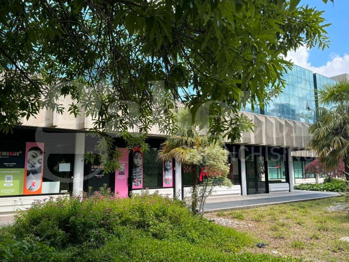 Casa in vendita in Largo Parolini, Centro, Bassano del Grappa