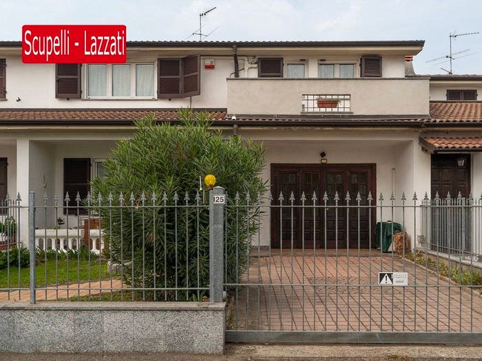 Casa con 5 locali in vendita in Via Papa Giovanni XXIII, Centro, Cervesina