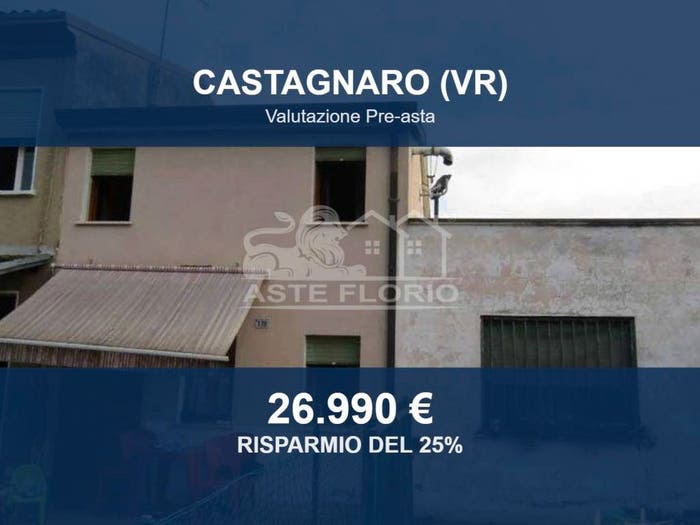 Casa quadrilocale in vendita in Via Aleardo Aleardi, Centro, Castagnaro