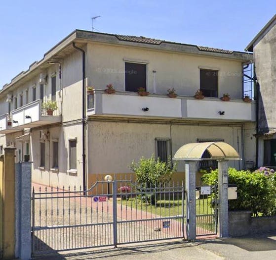 Appartamento trilocale in vendita in Via Piave, Centro, Corte de' Frati