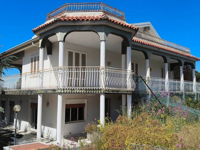 Casa con 6 locali in vendita in Via Ragusa, Nicolosi