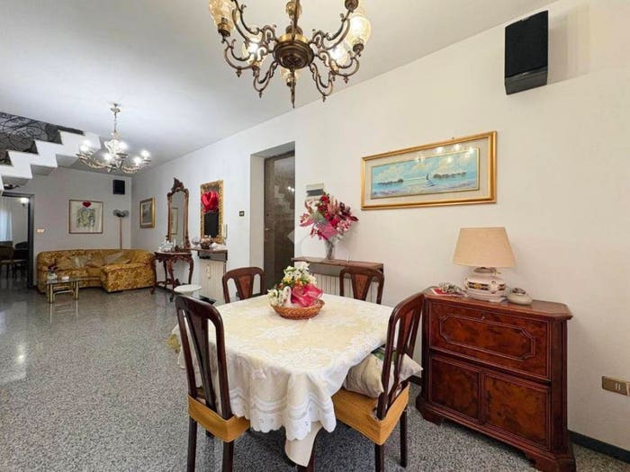 Appartamento con 6 locali in vendita in Via del Mare, Centro, Lanciano
