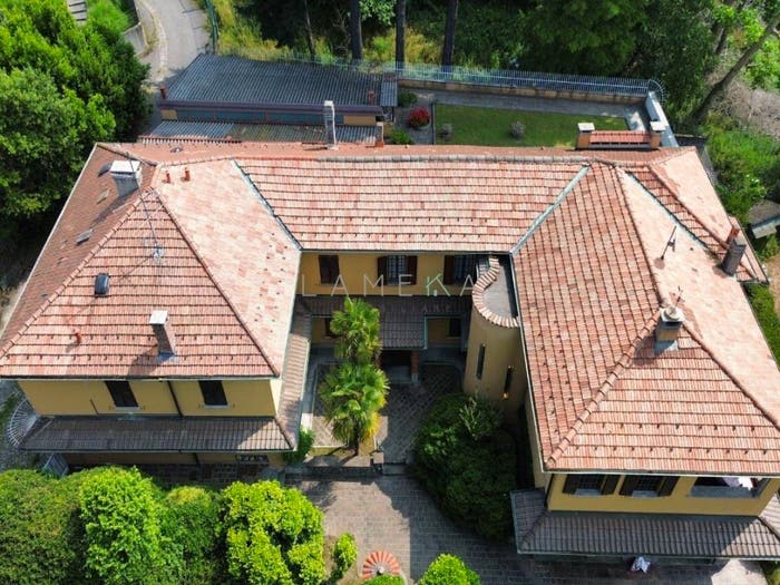 Casa con 6 locali in vendita in Via Gabriele D'Annunzio, Prestino, Como