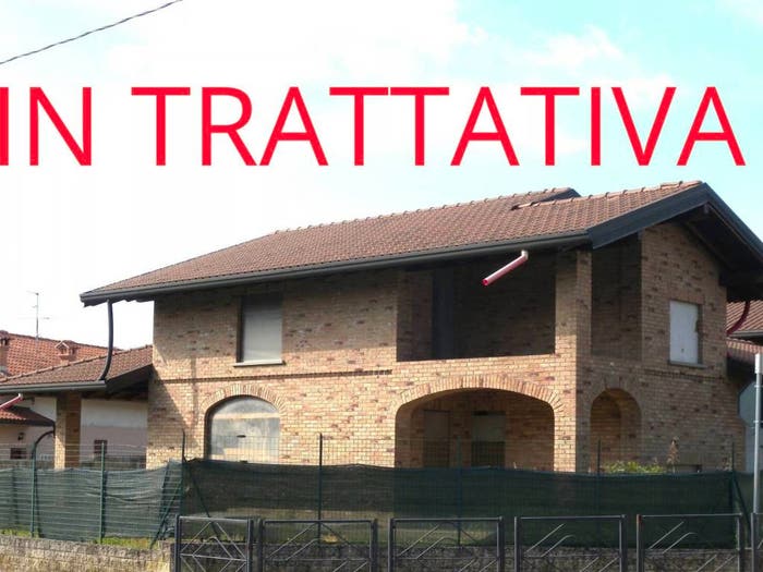 Casa quadrilocale in vendita in Via Lazzaretto, Origgio