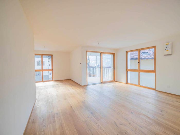 Appartamento quadrilocale in vendita in Via Castel d'Enna, Centro, Montagna