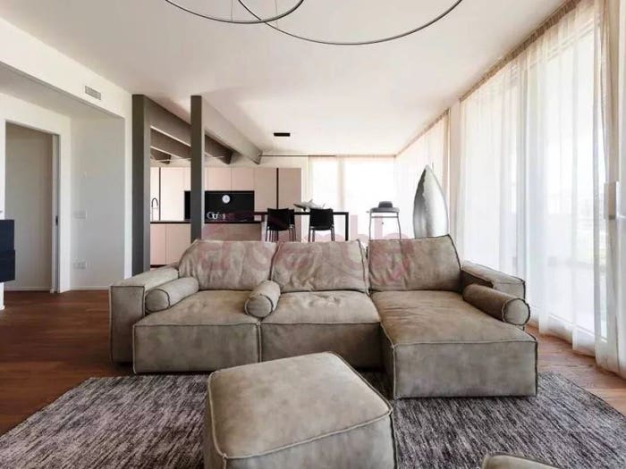 Casa trilocale in vendita in Via Volturno, Ospedale Volturno, Parma
