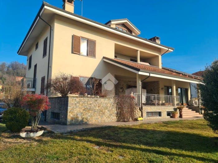 Appartamento con 5 locali in vendita in VIA DON LUIGI ORIONE, Bandito, Bra