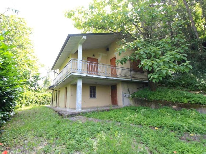 Casa con 6 locali in vendita in Via Poggio Bianco No Number, Pianello Val Tidone