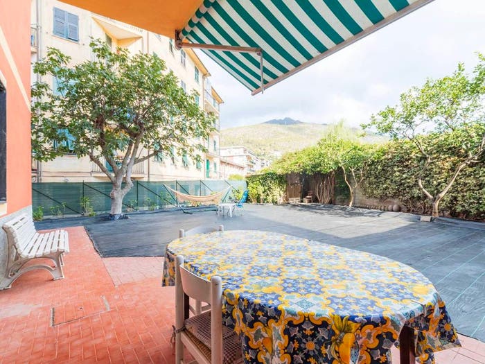 Appartamento quadrilocale in vendita in Via Martiri della Libertà, Centro, Levanto