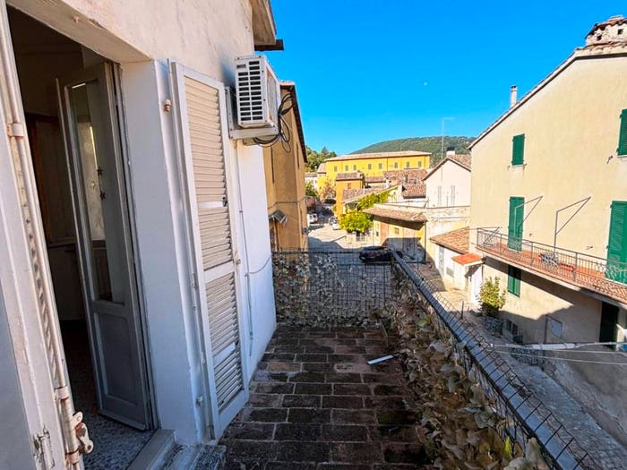 Appartamento trilocale in vendita in Centro, San Severino Marche